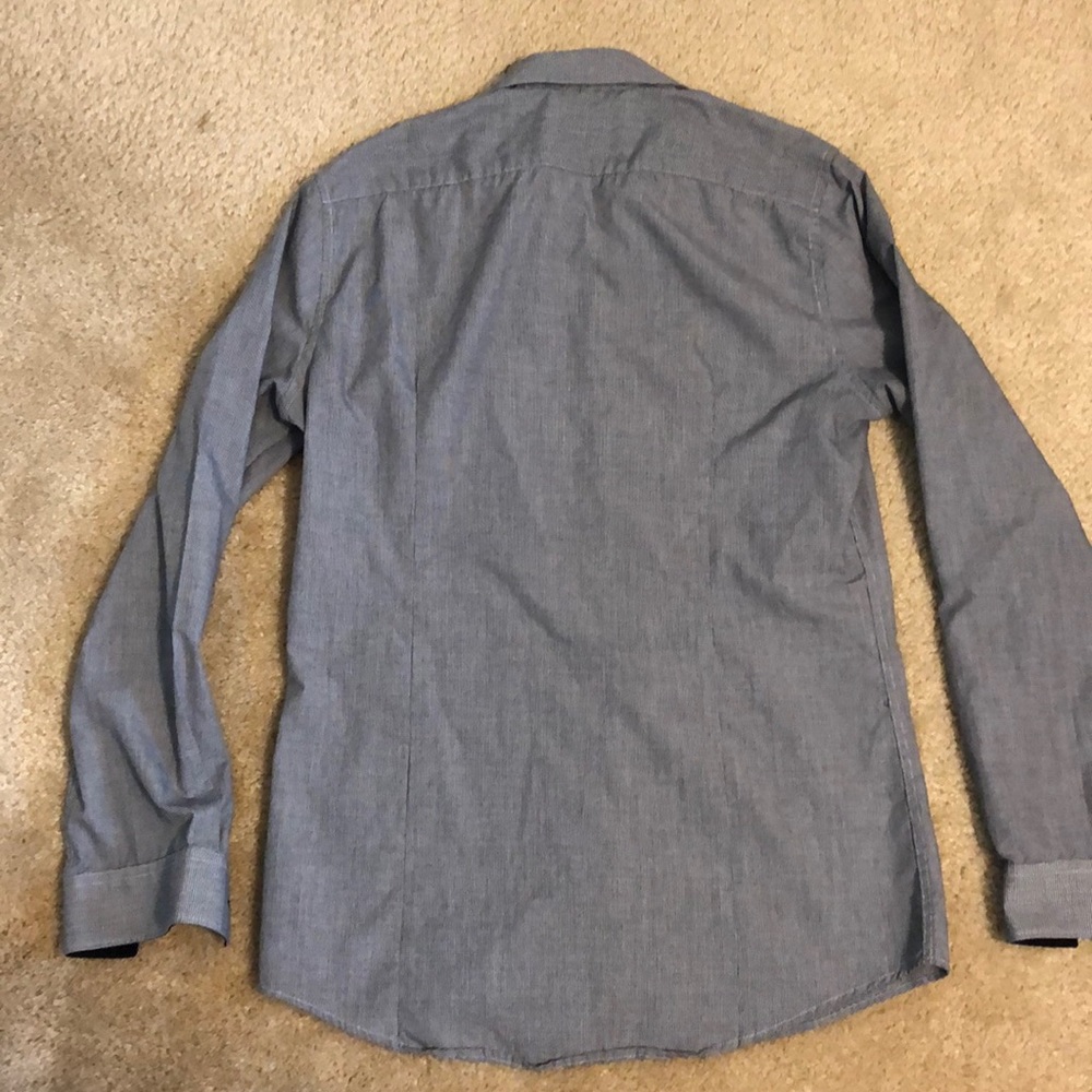 Men’s long sleeve button down - Picture 3 of 3
